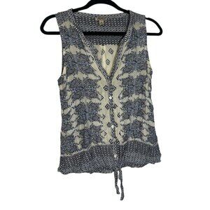Lucky Brand Sleeveless Blouse Geometric Lace Blue and White Rayon Size Medium